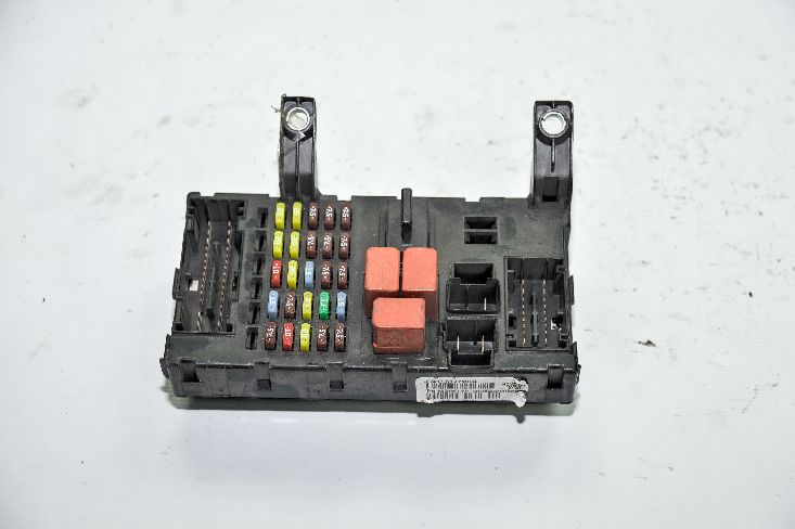 PALİO ÇIKMA YEDEK PARÇA FİAT ÇIKMA YEDEK PARÇA   (335)ALBEA SİGORTA KUTUSU